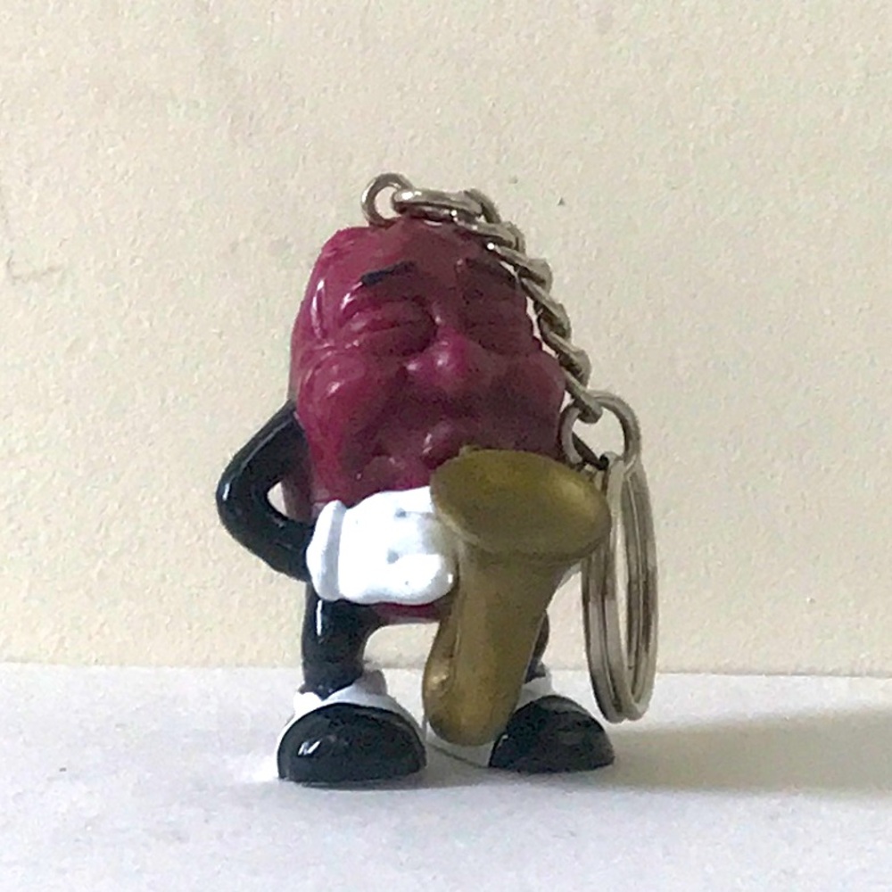 California Raisin Saxophone Key Chain Unused